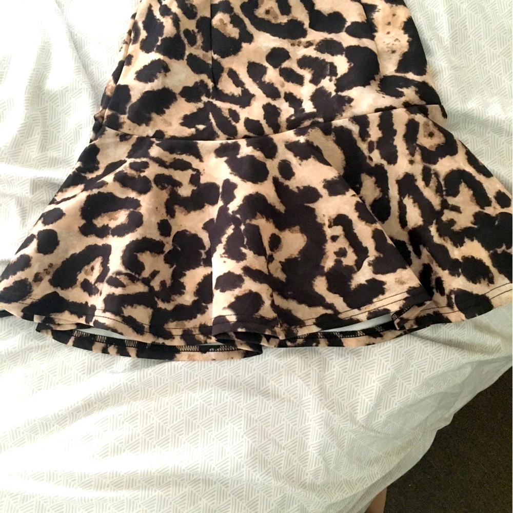 Leopard print mini skirt